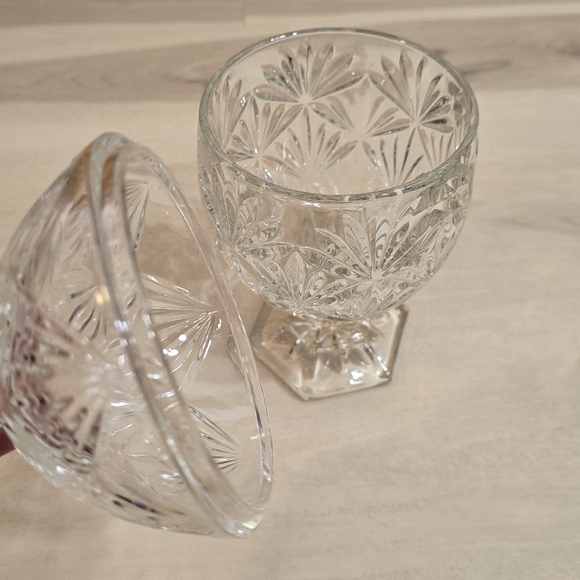 Vintage Egg Shape Cut Crystal Glass Candy Dish With Lid 8.5" Gorgeous - Picture 4 of 15